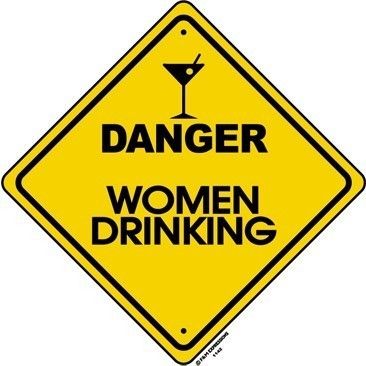 DANGER WOMEN DRINKING BEER WINE FUNNY T SHIRT S 3X  
